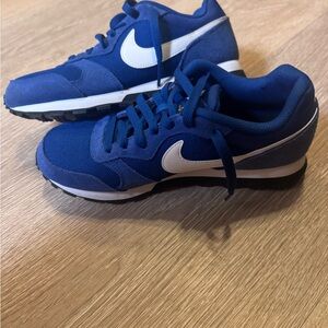 Nike Blue and White Men's Sneakers